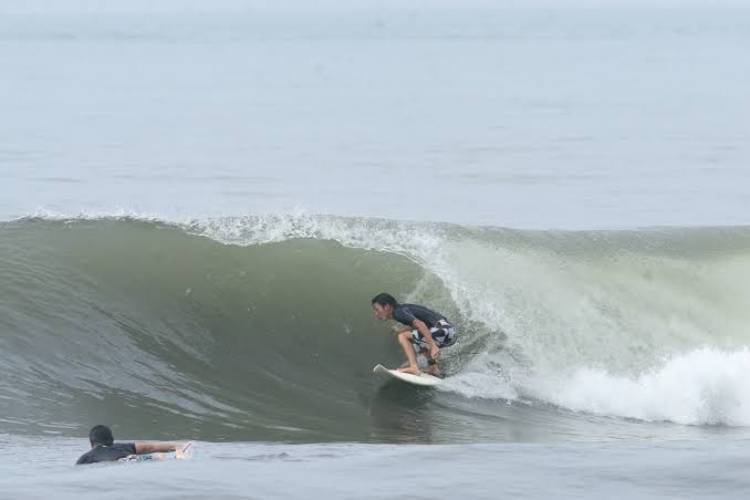 チューブライディング